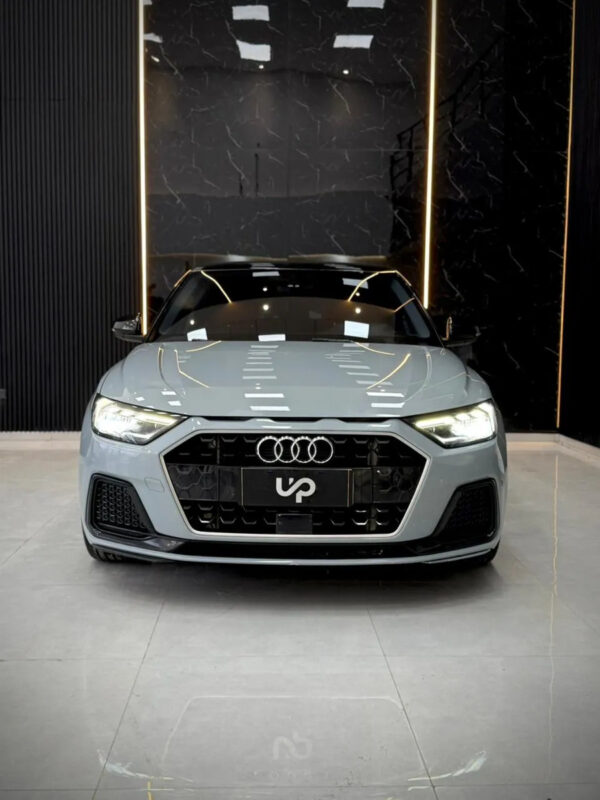 AUDI A1 SPORTBACK 30 TFSI STRONIC