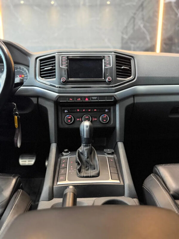 D_NQ_NP_689395-MLA112267077373_052026-F.jpg Volkswagen Amarok 3.0 V6 Extreme