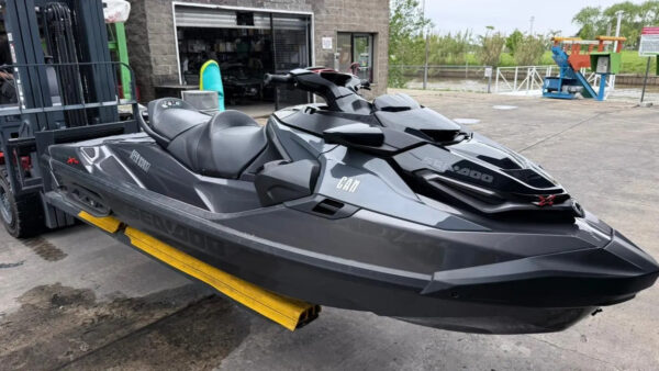 D_NQ_NP_713606-MLA108896898387_032026-F.jpg Sea Doo Rxp 300 Rs