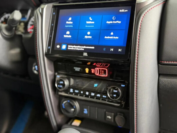 D_NQ_NP_718382-MLA111542990351_052026-F.jpg Toyota Sw4 2.8 Tdi Gr-s 4x4 7as 6at