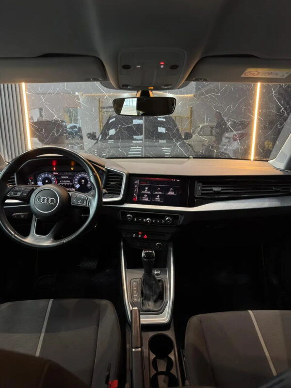 AUDI A1 SPORTBACK 30 TFSI STRONIC