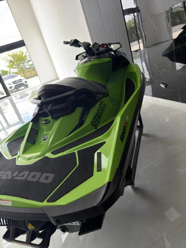 D_NQ_NP_824902-MLA111756782227_052026-F.jpg Moto De Agua Sea-doo Rxp-x Rs 300 2019