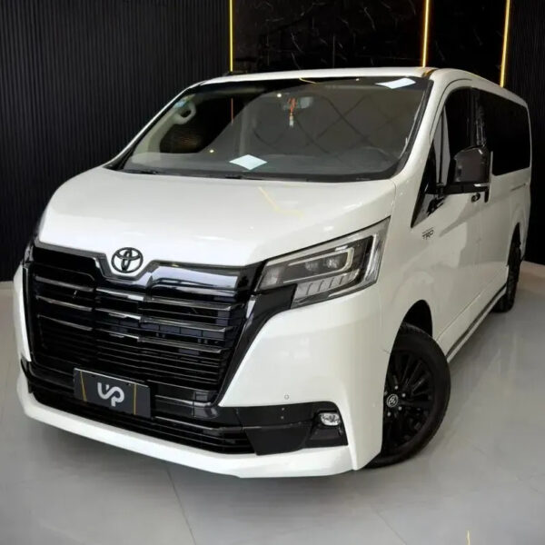 D_NQ_NP_997161-MLA112197479863_052026-F.jpg Toyota Hiace 2.8 Tdi Wagon 6at 10a
