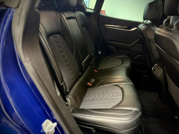 D_NQ_NP_629151-MLA111445831096_052026-F.jpg MASERATI LEVANTE S
