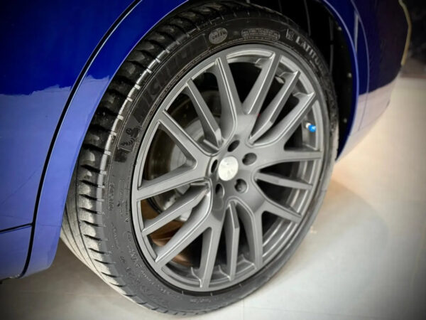 D_NQ_NP_797524-MLA111445742642_052026-F.jpg MASERATI LEVANTE S