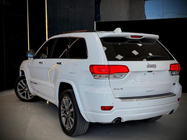 4 JEEP GRAND CHEROKEE OVERLAND