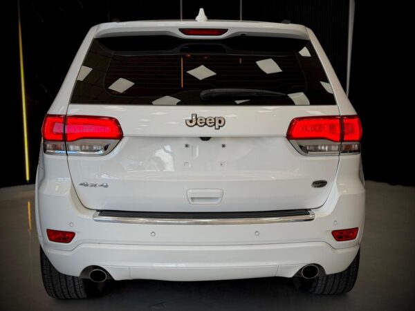 5 JEEP GRAND CHEROKEE OVERLAND