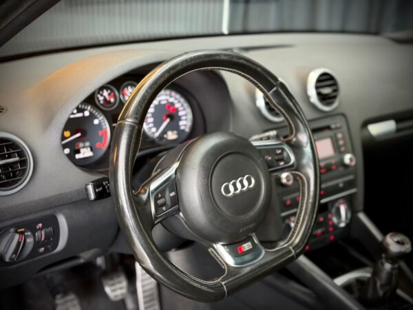 9 AUDI S3 2.0 T FSI QUATTRO