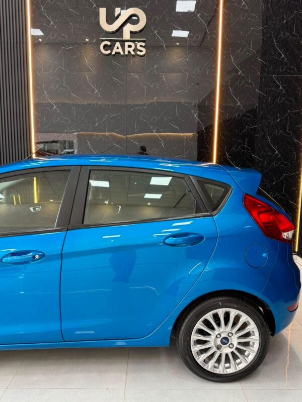 3 FORD FIESTA 1.6L SE POWERSHIFT