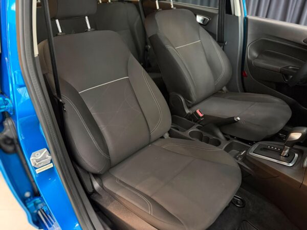 4 FORD FIESTA 1.6L SE POWERSHIFT