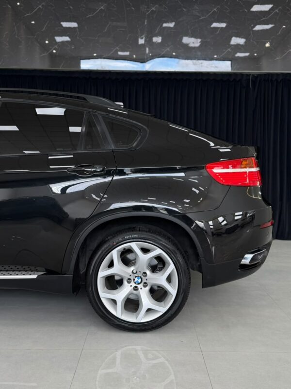 WhatsApp Image 2026-09-11 at 1.41.50 PM (2) BMW X6 4.4i