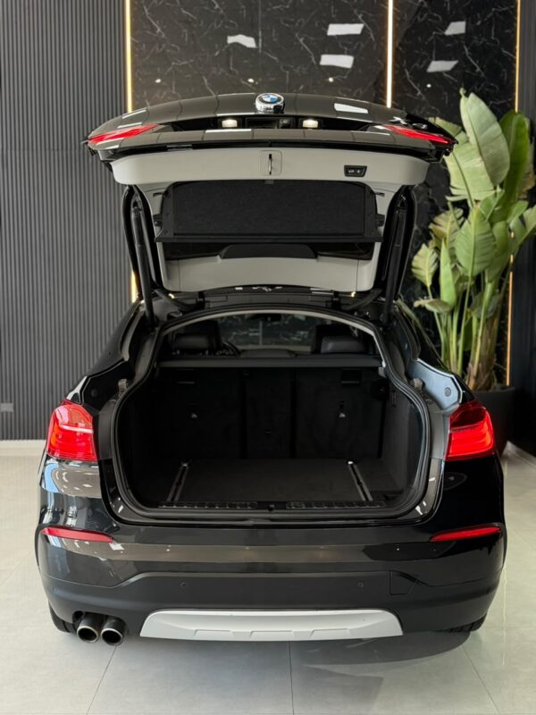 WhatsApp Image 2026-09-11 at 1.42.19 PM BMW X4 xDrive28i