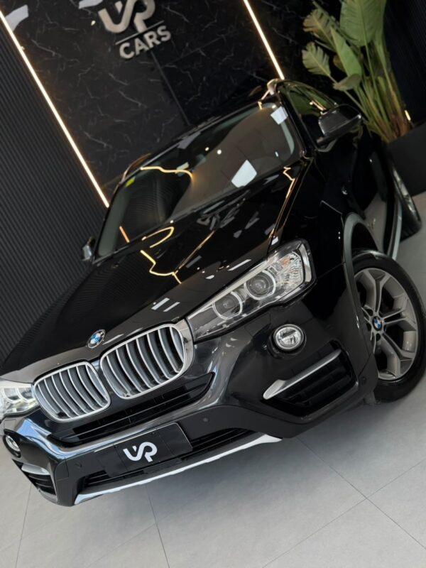 WhatsApp Image 2026-09-11 at 1.42.32 PM (2) BMW X4 xDrive28i