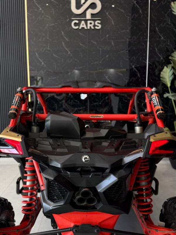 CAN-AM MAVERICK X3 RC
