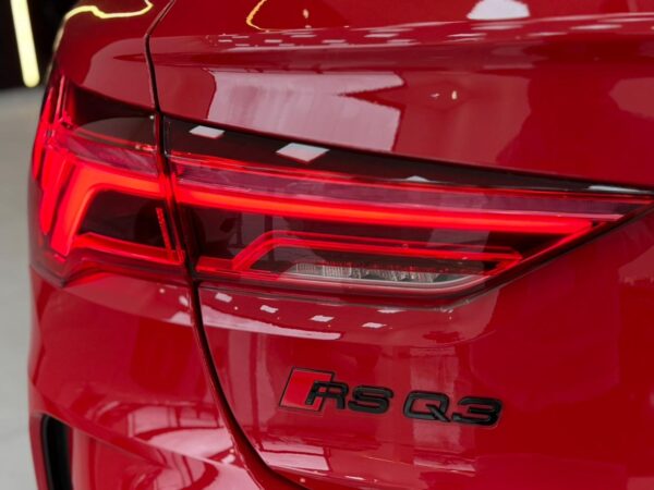 16 AUDI RS Q3 SPORTBACK
