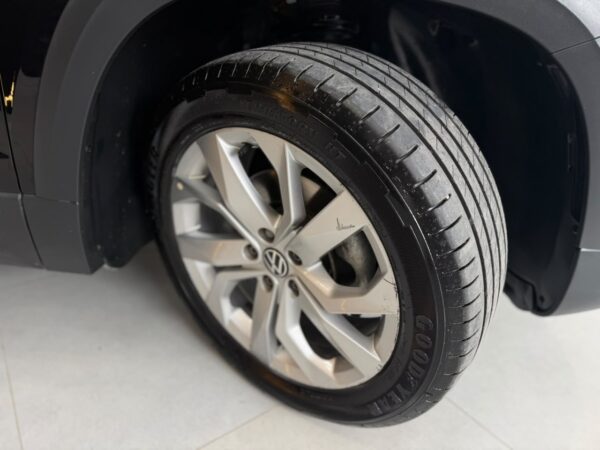 WhatsApp Image 2026-07-17 at 15.52.16 VOLKSWAGEN TAOS COMFORTLINE 250 TSI AT