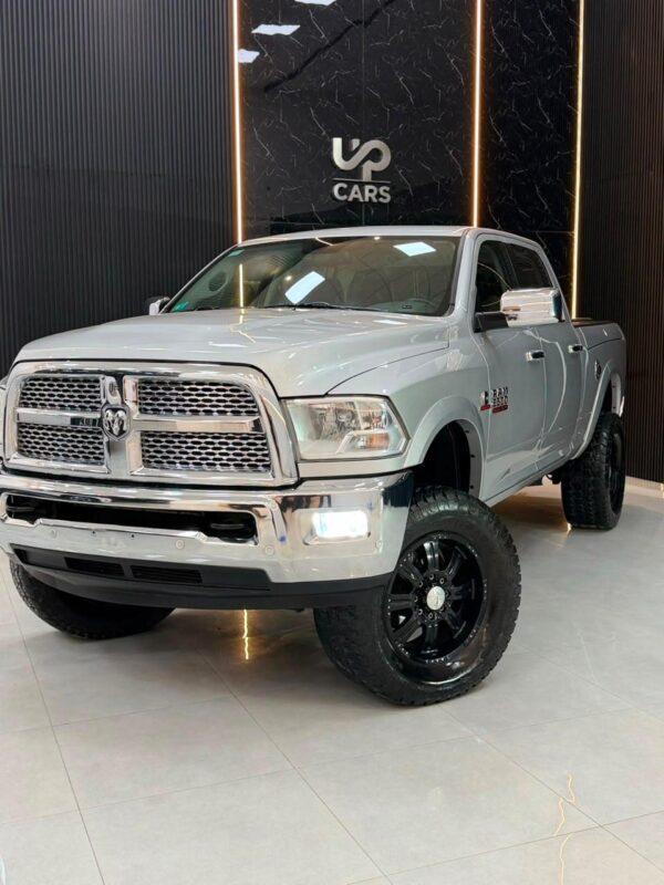 RAM 2500 6.7L LARAMIE 4X4