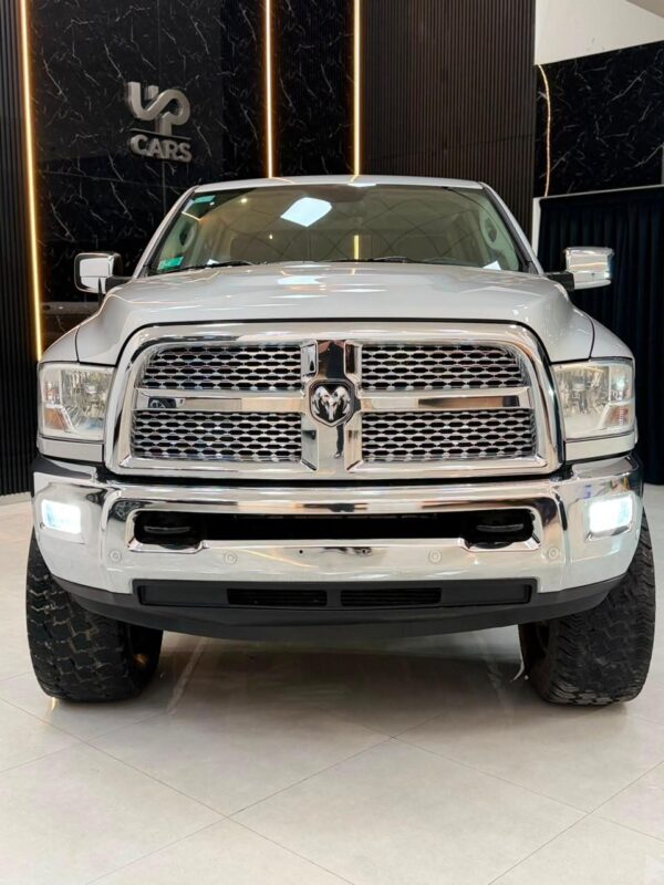 RAM 2500 6.7L LARAMIE 4X4