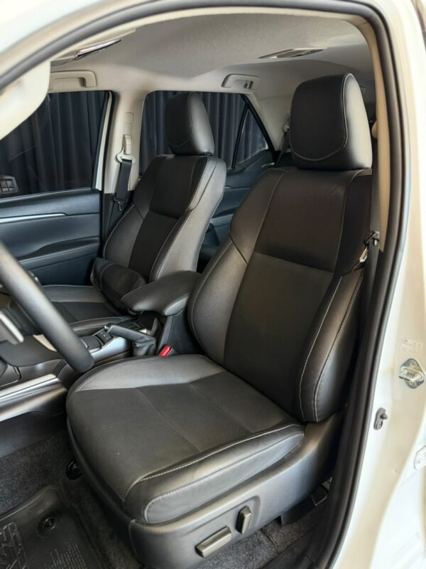 WhatsApp Image 2026-09-11 at 2.32.13 PM TOYOTA SW4 4X4 SRX 2.8 TDI 6 AT 7A HAR