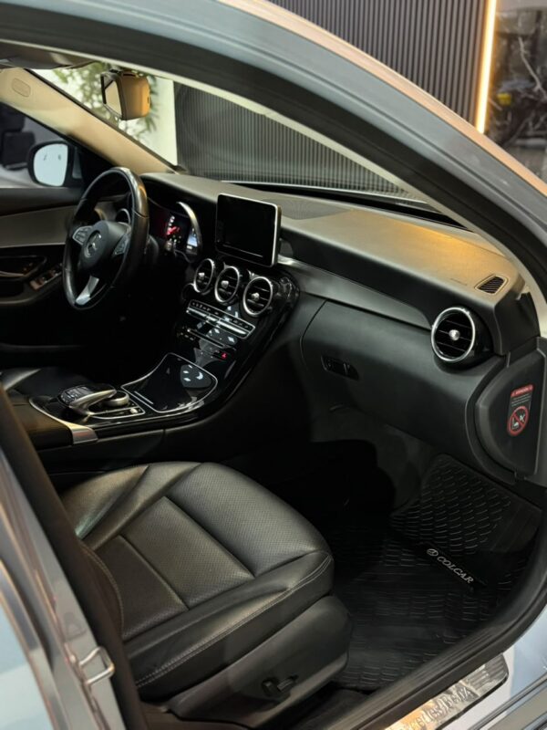 WhatsApp Image 2026-09-12 at 12.34.07 PM MERCEDES-BENZ C 250