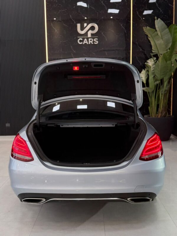 WhatsApp Image 2026-09-12 at 12.34.08 PM (1) MERCEDES-BENZ C 250