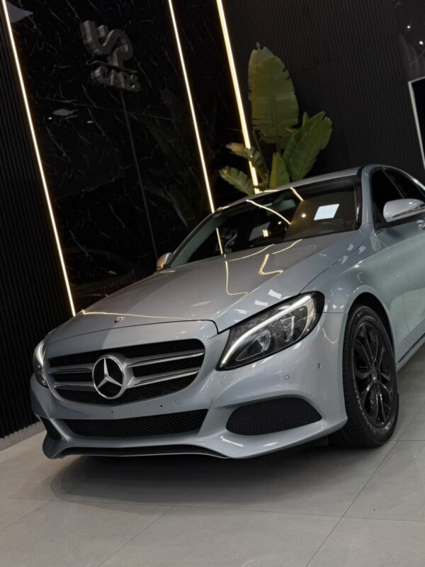 WhatsApp Image 2026-09-12 at 12.34.18 PM (2) MERCEDES-BENZ C 250