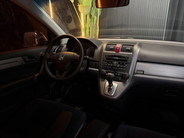 WhatsApp Image 2026-09-12 at 3.36.27 PM (1) HONDA CR-V LX 2.4