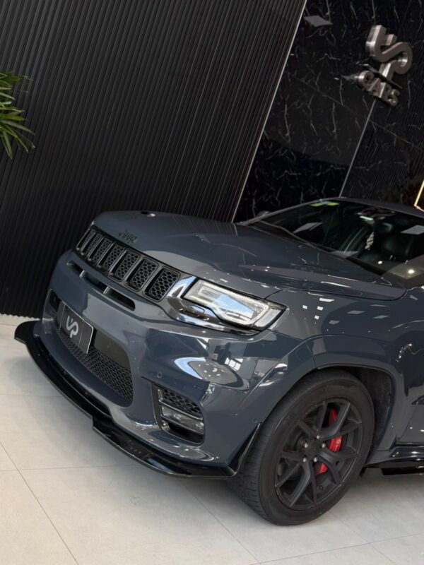 WhatsApp Image 2026-10-02 at 1.04.37 PM (1) JEEP GRAND CHEROKEE SRT-8