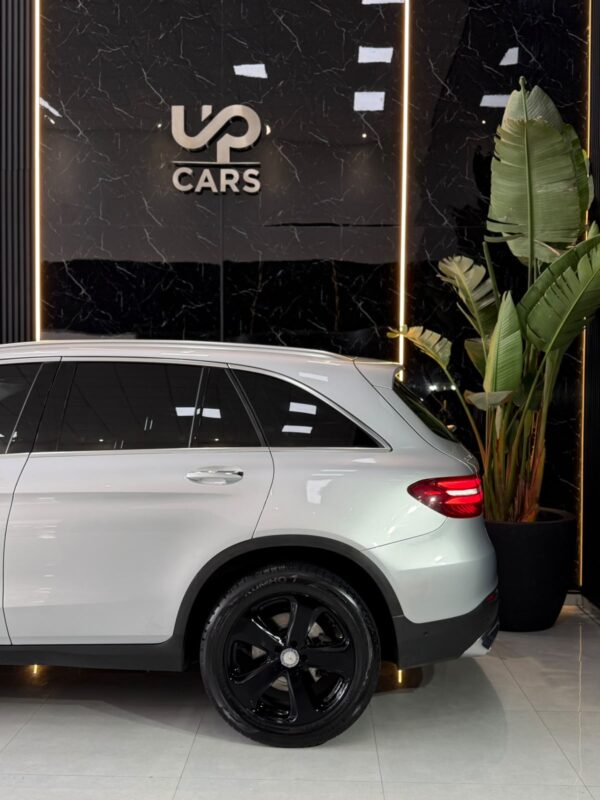 MERCEDES-BENZ GLC 300 4MATIC