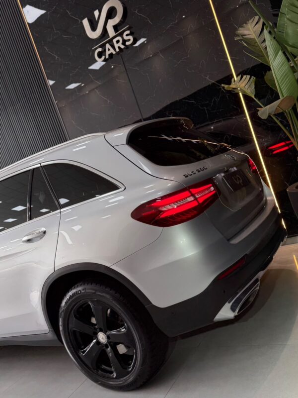 MERCEDES-BENZ GLC 300 4MATIC