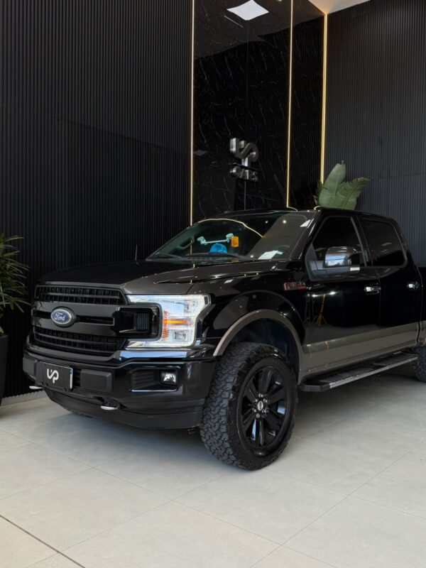 WhatsApp Image 2026-10-02 at 1.16.32 PM (1) FORD F-150 LARIAT LUXURY 5.0L V8 4X4 AT