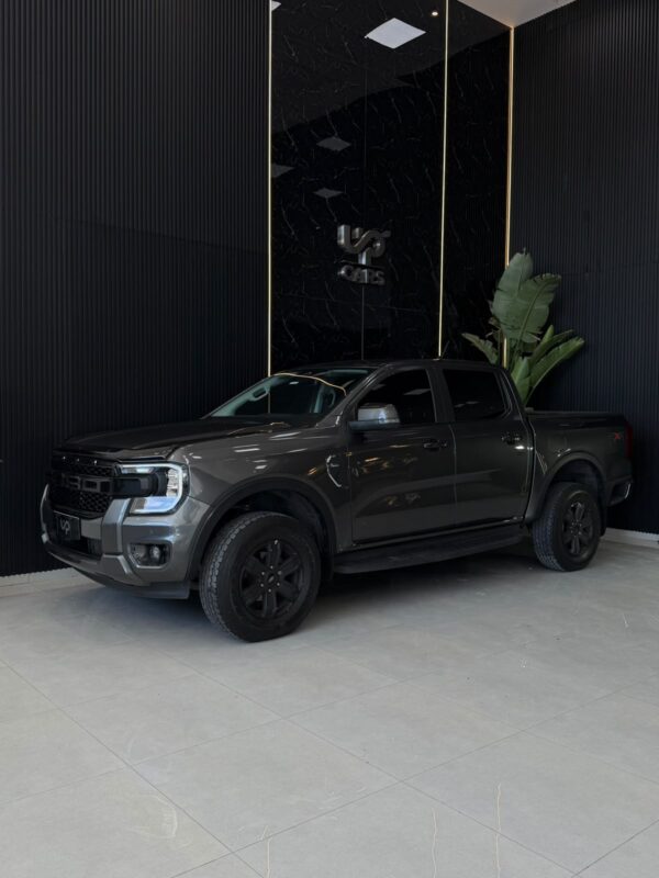 WhatsApp Image 2026-10-02 at 1.21.27 PM FORD RANGER DC XLT 2.0L BIT 4X4 10AT D