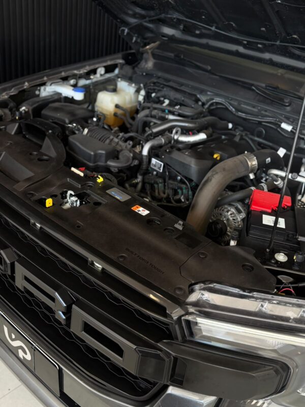 WhatsApp Image 2026-10-02 at 1.21.28 PM (3) FORD RANGER DC XLT 2.0L BIT 4X4 10AT D