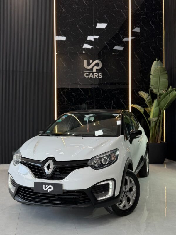 WhatsApp Image 2026-10-02 at 12.59.46 PM (1) RENAULT CAPTUR ZEN 2.0