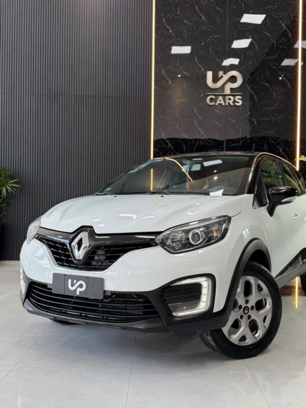 WhatsApp Image 2026-10-02 at 12.59.46 PM (2) RENAULT CAPTUR ZEN 2.0