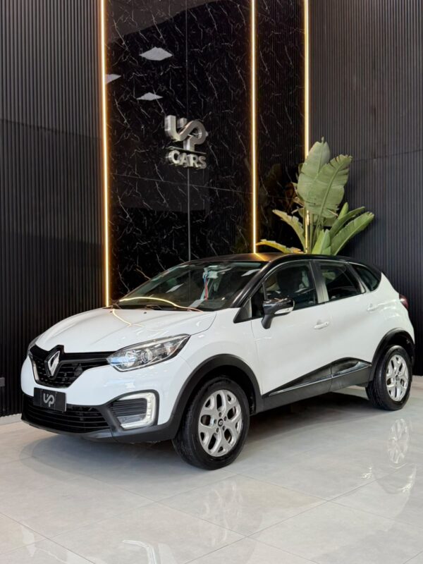 WhatsApp Image 2026-10-02 at 12.59.49 PM (1) RENAULT CAPTUR ZEN 2.0