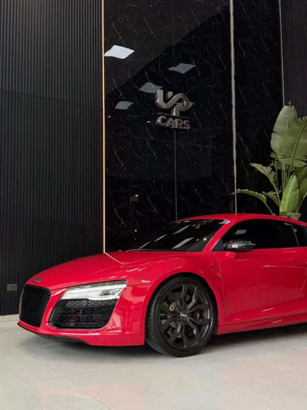 WhatsApp Image 2026-10-08 at 8.03.30 AM (2) AUDI R8 5.2 FSI QUATTRO