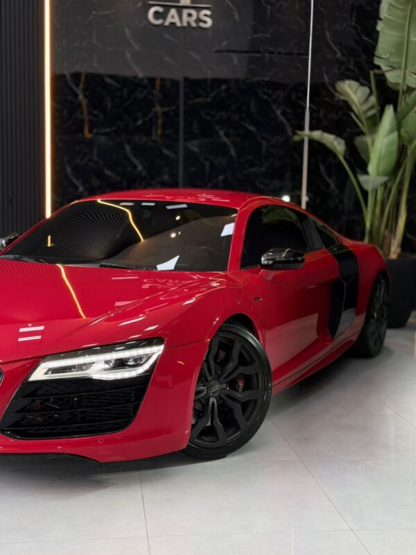 WhatsApp Image 2026-10-08 at 8.03.34 AM (1) AUDI R8 5.2 FSI QUATTRO
