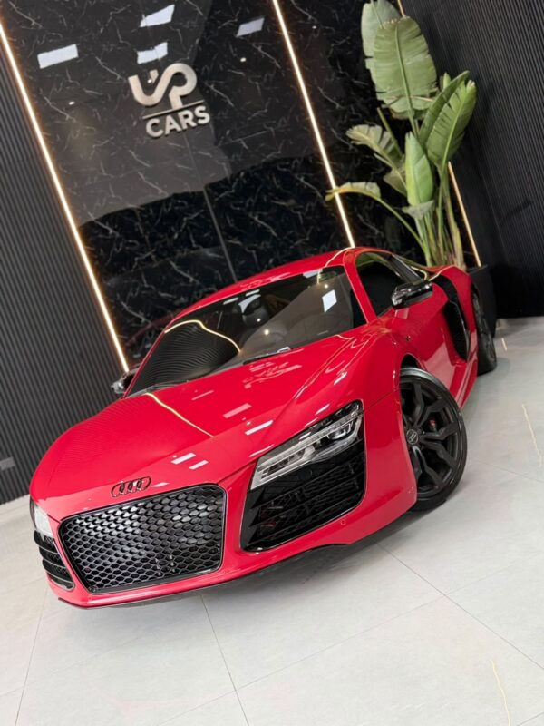 WhatsApp Image 2026-10-08 at 8.03.34 AM AUDI R8 5.2 FSI QUATTRO