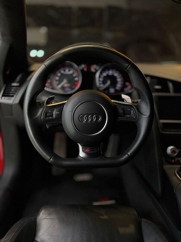 WhatsApp Image 2026-10-08 at 8.04.05 AM (1) AUDI R8 5.2 FSI QUATTRO
