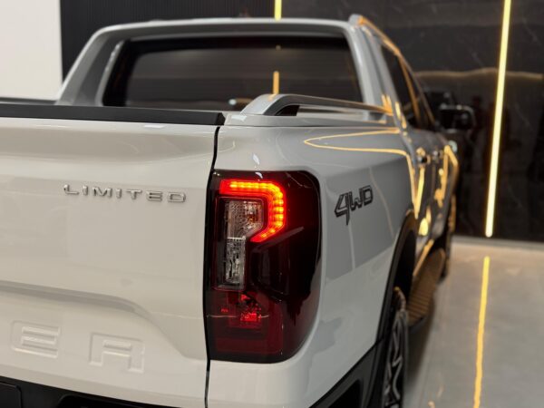 WhatsApp Image 2026-10-08 at 8.07.23 AM FORD RANGER DC LTD+ 3.0L V6 4X4 10AT D