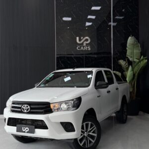 TOYOTA HILUX 4X2 DC DX 2.4 TDI 6 MT