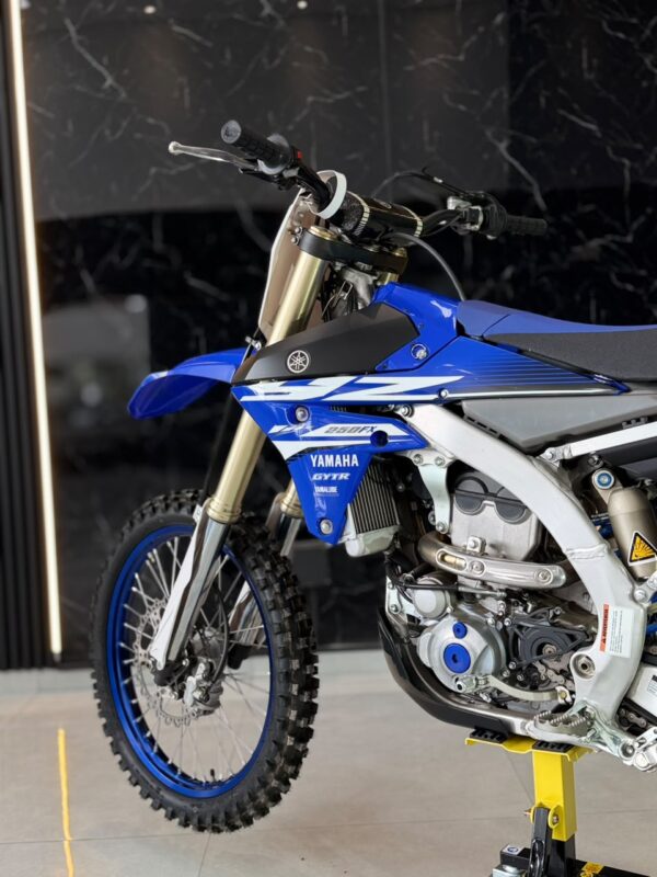 WhatsApp Image 2026-10-10 at 7.53.36 AM (2) YAMAHA YZ250F 4 TIEMPOS