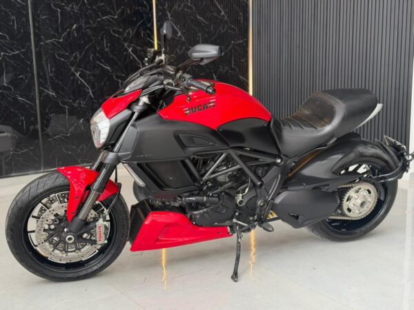 WhatsApp Image 2026-10-10 at 7.58.44 AM (1) DUCATI DIAVEL 1200