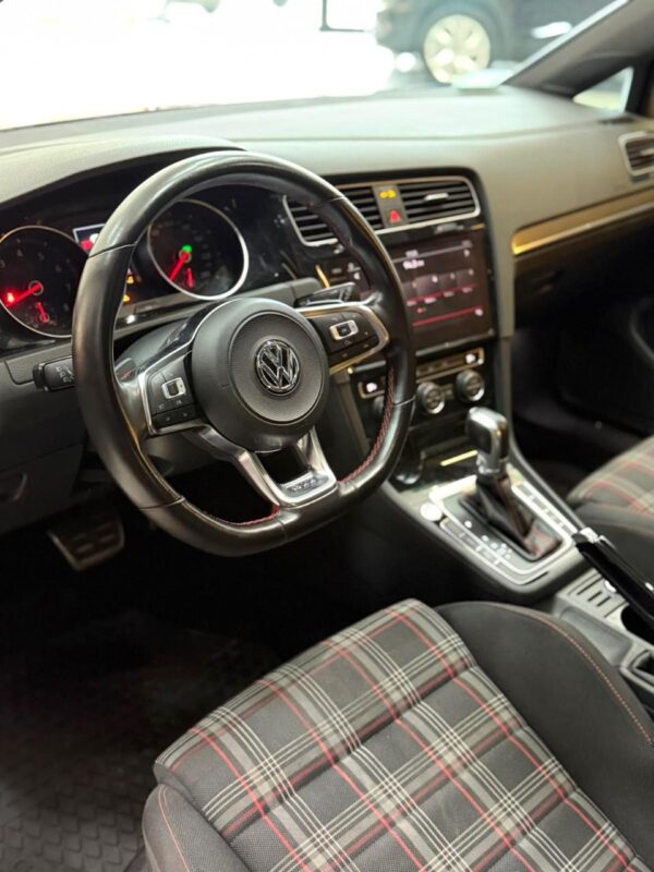 WhatsApp Image 2026-10-10 at 8.06.02 AM (1) VOLKSWAGEN GOLF GTI 2.0 TSI DSG