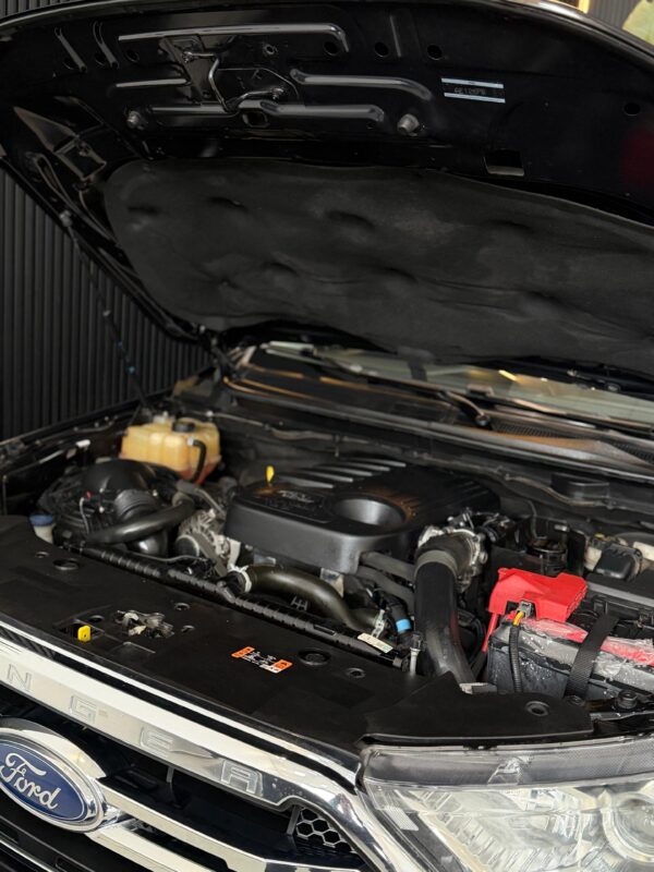 WhatsApp Image 2026-10-10 at 8.07.40 AM (3) FORD RANGER DC LTD 3.2L TDCi 4X4 AT