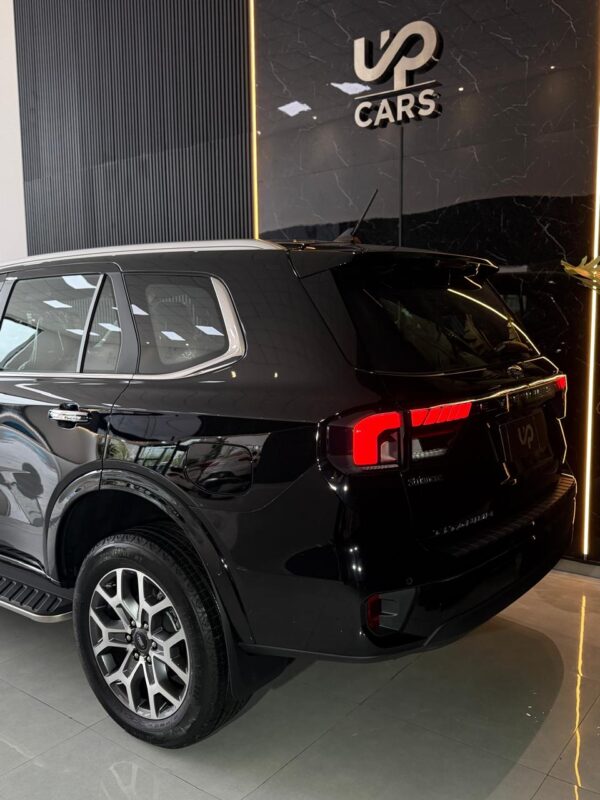 WhatsApp Image 2026-10-10 at 9.10.06 AM (1) FORD EVEREST TITANIUM 2.3L ECOBOOST 4X4 AT
