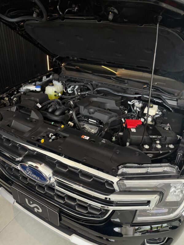 WhatsApp Image 2026-10-10 at 9.10.07 AM (1) FORD EVEREST TITANIUM 2.3L ECOBOOST 4X4 AT