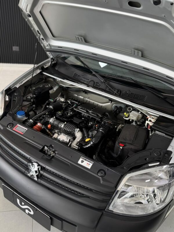 WhatsApp Image 2026-10-12 at 7.51.09 AM (3) PEUGEOT PARTNER CONFORT 1.6 HDI 92 AM22.5