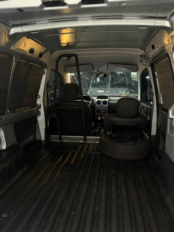 WhatsApp Image 2026-10-12 at 7.51.10 AM (2) PEUGEOT PARTNER CONFORT 1.6 HDI 92 AM22.5